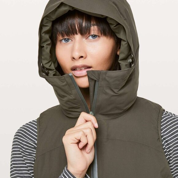 Lululemon Sleet Street Vest Sz 2 Olive - Picture 6 of 15